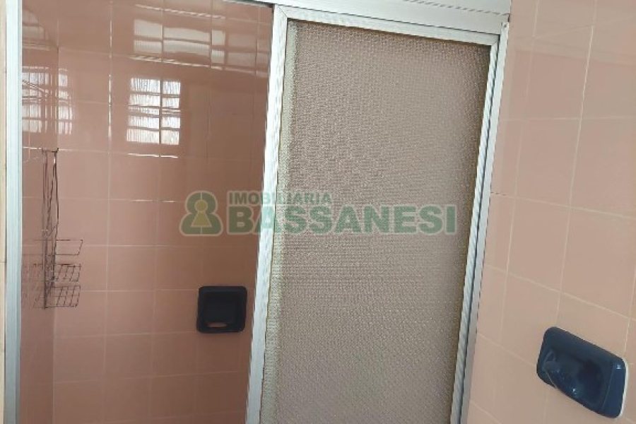 Apartamento com 110m², 3 dormitórios, 1 vaga, no bairro São Pelegrino em Caxias do Sul para Comprar