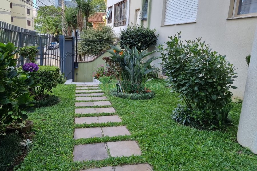 Apartamento com 71m², 2 dormitórios, no bairro Panazzolo em Caxias do Sul para Comprar