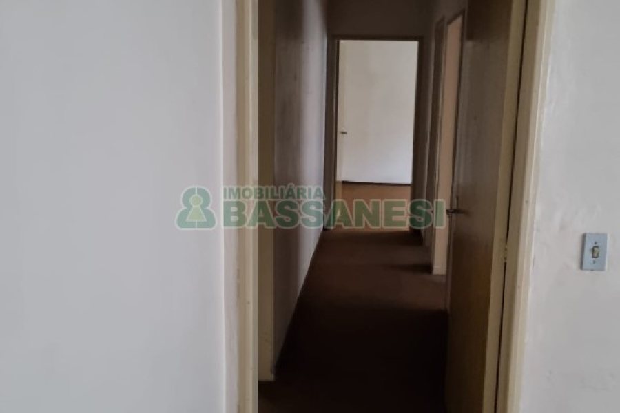 Apartamento com 71m², 2 dormitórios, no bairro Panazzolo em Caxias do Sul para Comprar