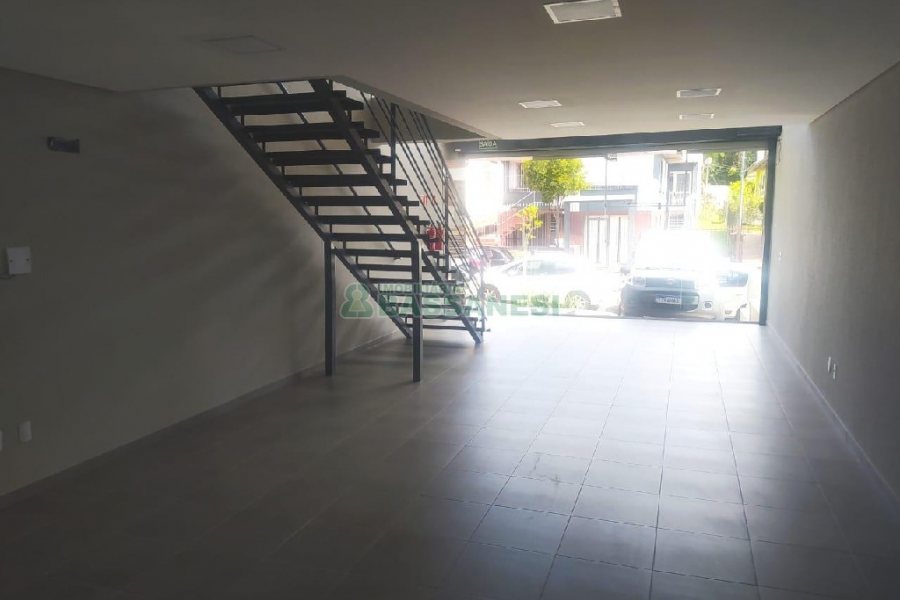 Loja com 121m², no bairro Santa Catarina em Caxias do Sul para Alugar
