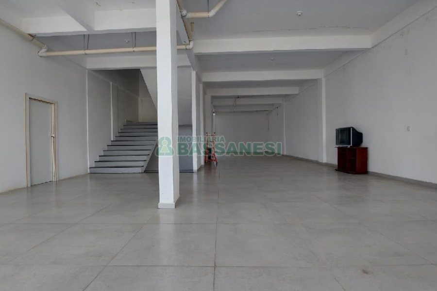 Sala com 130m², no bairro Bela Vista em Caxias do Sul para Alugar