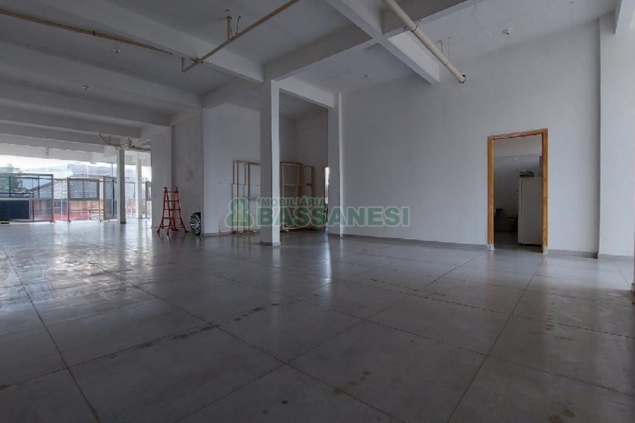 Sala com 130m², no bairro Bela Vista em Caxias do Sul para Alugar