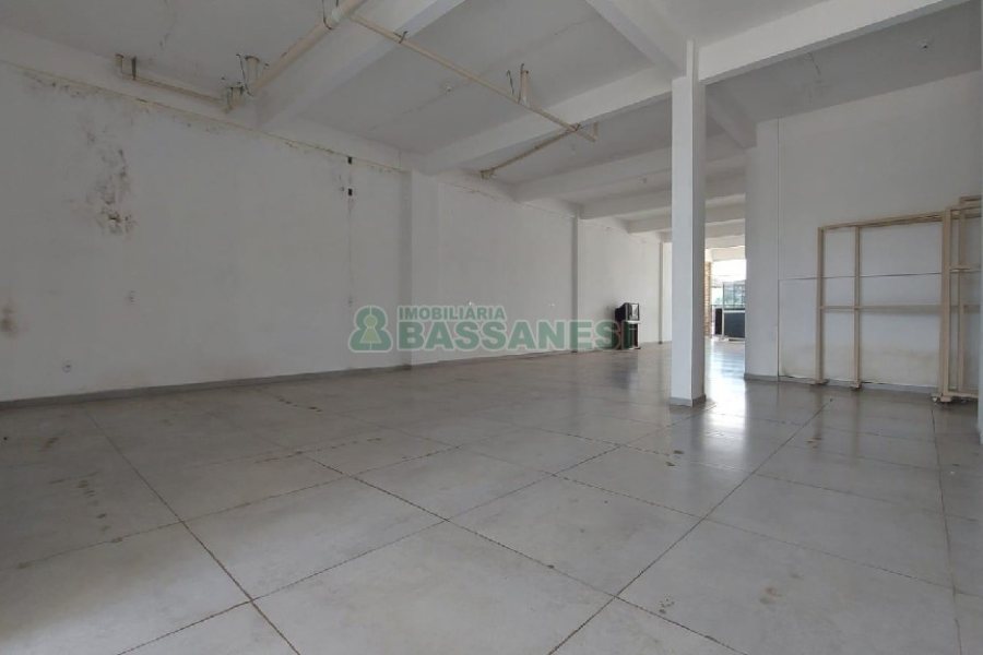 Sala com 130m², no bairro Bela Vista em Caxias do Sul para Alugar