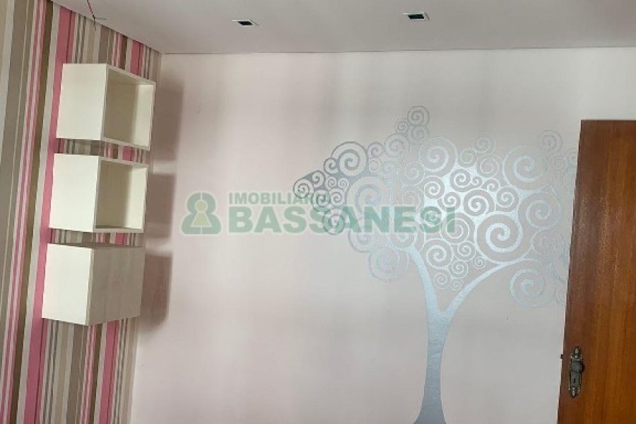 Apartamento com 69m², 2 dormitórios, 2 vagas, no bairro Santa Catarina em Caxias do Sul para Comprar