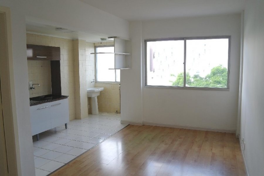 Apartamento com 60m², 2 dormitórios, 1 vaga, no bairro Centro em Caxias do Sul para Alugar