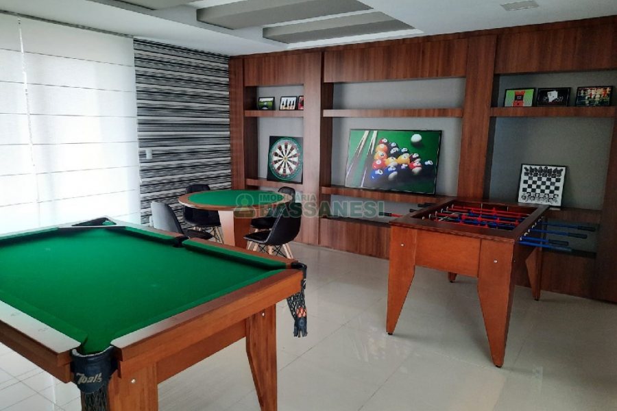 Apartamento com 92m², 3 dormitórios, 2 vagas, no bairro Rio Branco em Caxias do Sul para Comprar