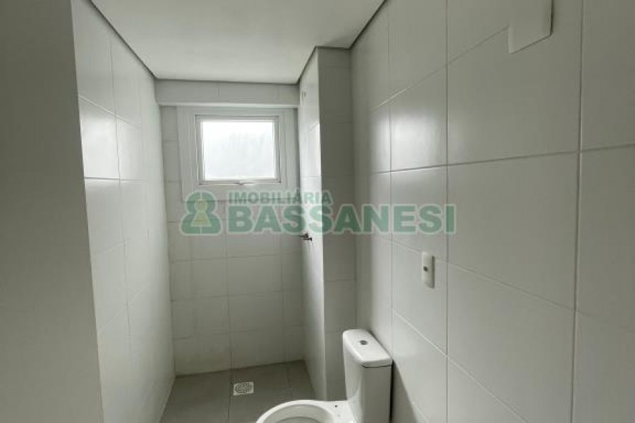 Apartamento com 92m², 3 dormitórios, 2 vagas, no bairro Rio Branco em Caxias do Sul para Comprar