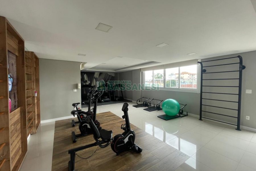 Apartamento com 92m², 3 dormitórios, 2 vagas, no bairro Rio Branco em Caxias do Sul para Comprar