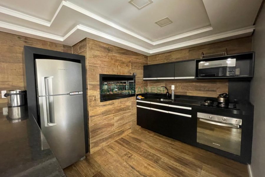 Apartamento com 92m², 3 dormitórios, 2 vagas, no bairro Rio Branco em Caxias do Sul para Comprar