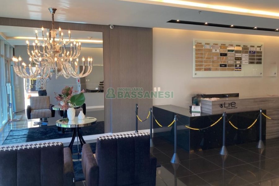 Sala Mobiliada com 20m², no bairro Lourdes em Caxias do Sul para Alugar