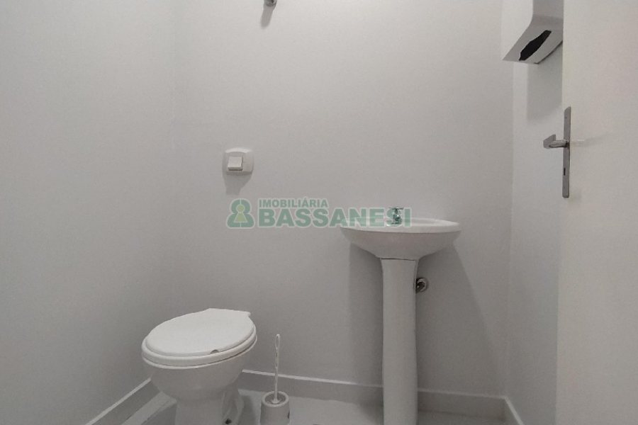 Sala com 142m², no bairro Santa Catarina em Caxias do Sul para Alugar
