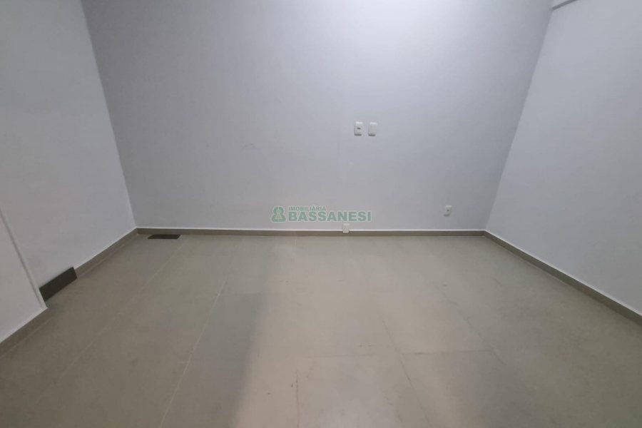 Sala com 142m², no bairro Santa Catarina em Caxias do Sul para Alugar