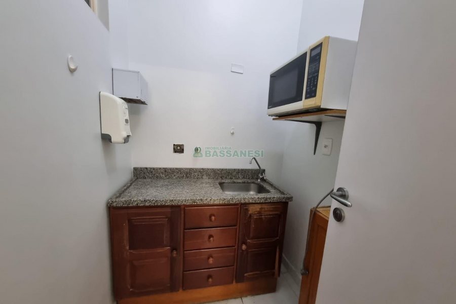 Sala com 142m², no bairro Santa Catarina em Caxias do Sul para Alugar