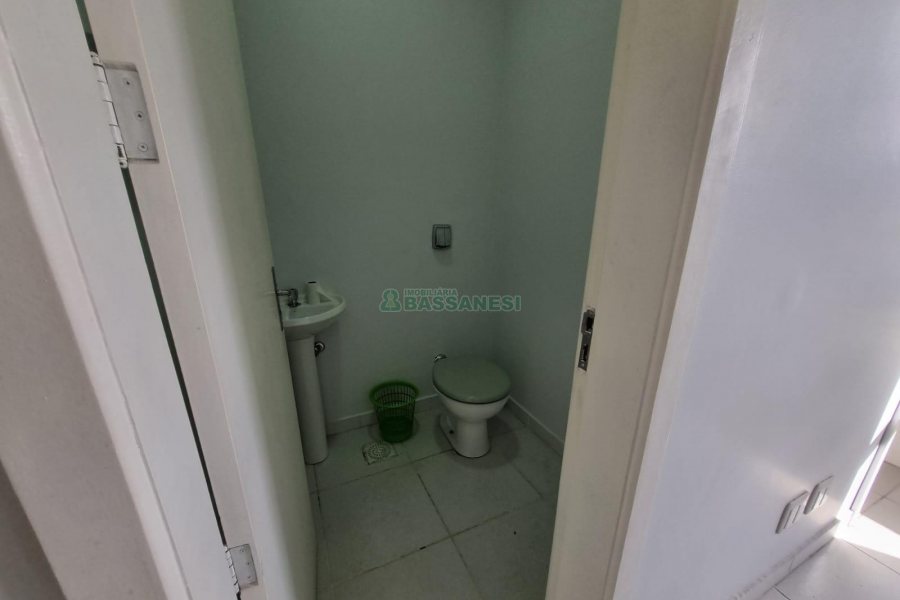 Sala com 142m², no bairro Santa Catarina em Caxias do Sul para Alugar