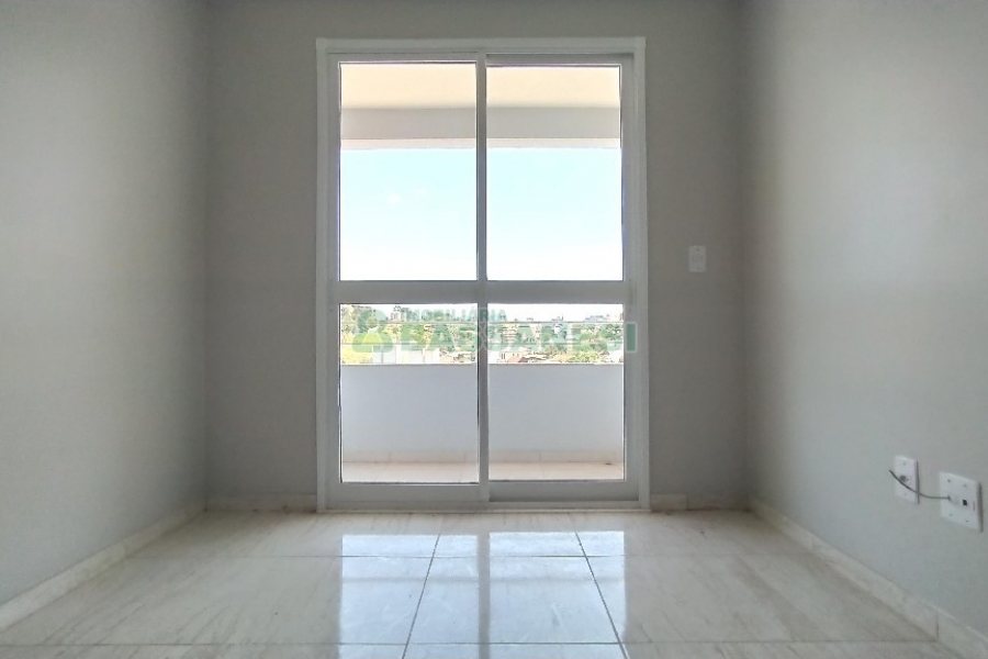Apartamento com 52m², 2 dormitórios, 1 vaga, no bairro Rio Branco em Caxias do Sul para Alugar