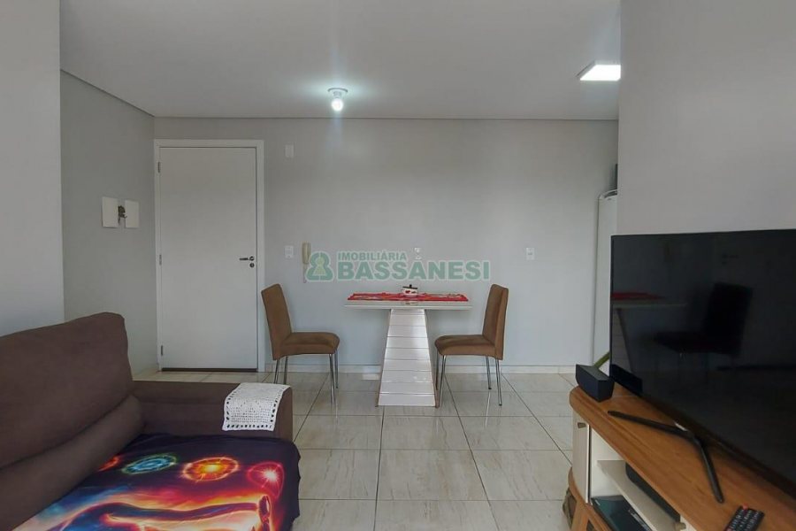 Apartamento com 52m², 2 dormitórios, 1 vaga, no bairro Rio Branco em Caxias do Sul para Alugar