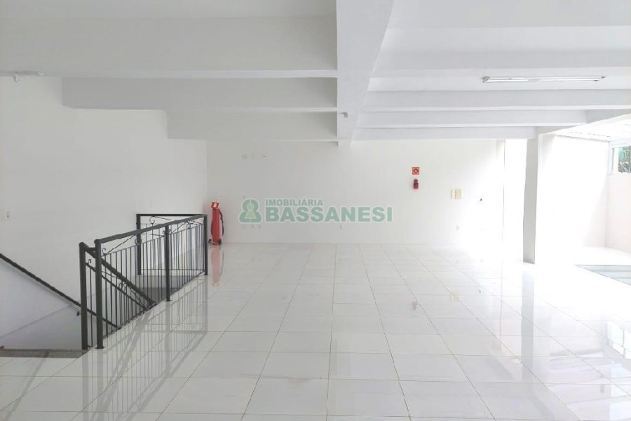 Loja com 300m², no bairro Centro em Caxias do Sul para Alugar