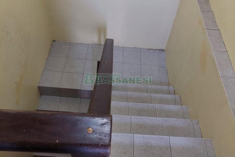 Casa com 154m², 3 dormitórios, 3 vagas, no bairro Charqueadas em Caxias do Sul para Comprar