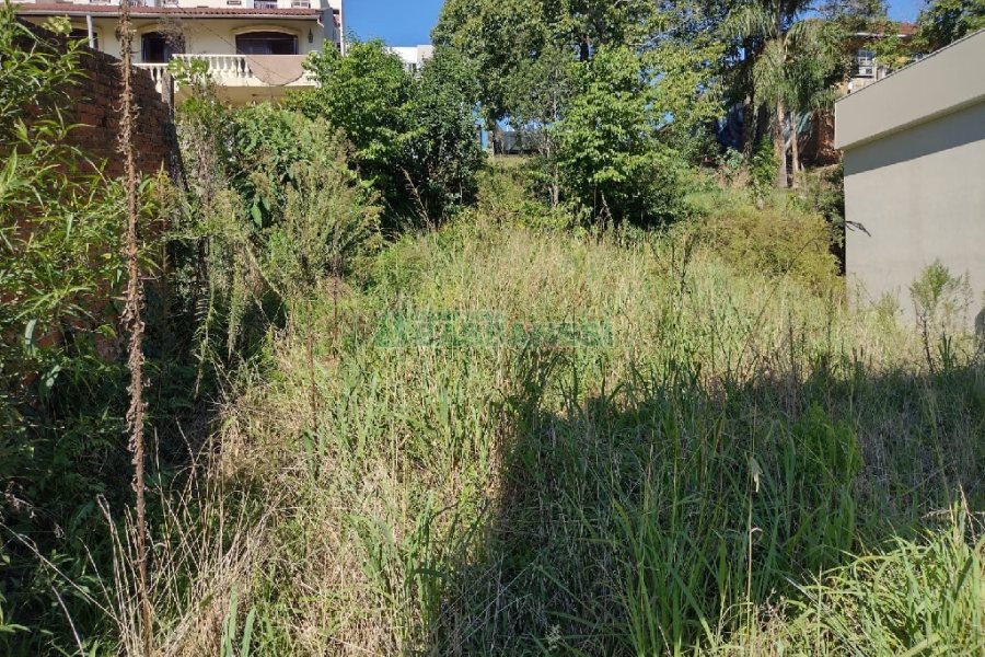 Terreno, no bairro Planalto em Caxias do Sul para Comprar