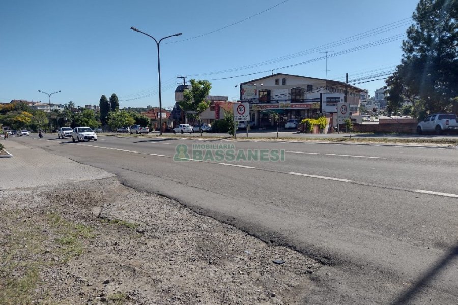 Terreno, no bairro Planalto em Caxias do Sul para Comprar