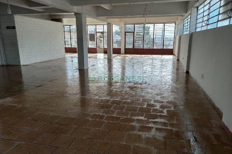 Loja com 96m², no bairro Presidente Vargas em Caxias do Sul para Alugar
