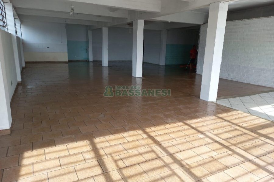 Loja com 96m², no bairro Presidente Vargas em Caxias do Sul para Alugar