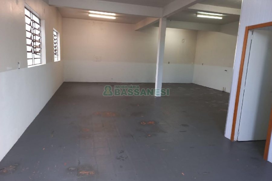 Loja com 96m², no bairro Presidente Vargas em Caxias do Sul para Alugar