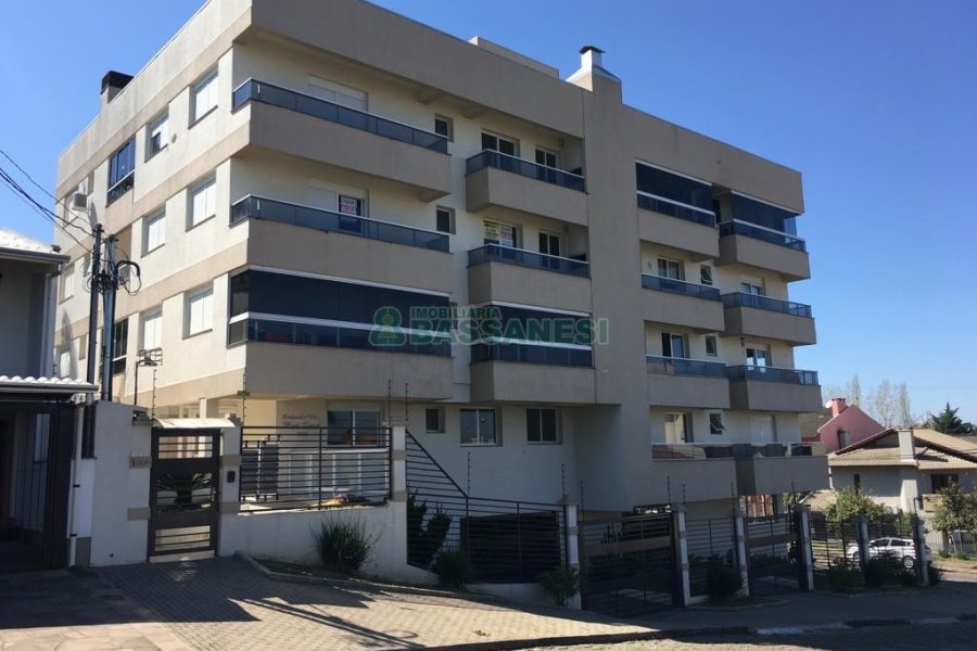 Apartamento com 84m², 2 dormitórios, 2 vagas, no bairro Santa Catarina em Caxias do Sul para Comprar