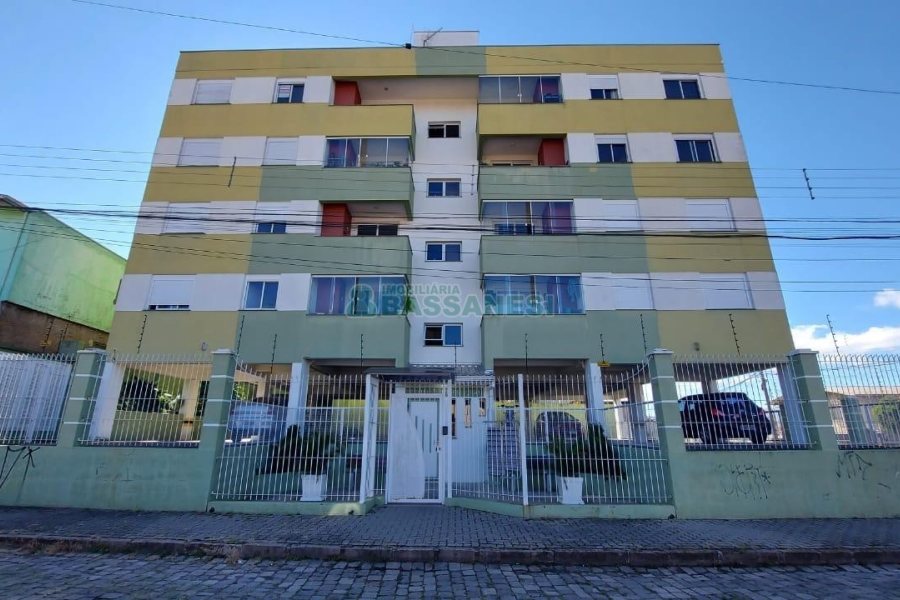 Apartamento com 63m², 2 dormitórios, 2 vagas, no bairro Presidente Vargas em Caxias do Sul para Comprar