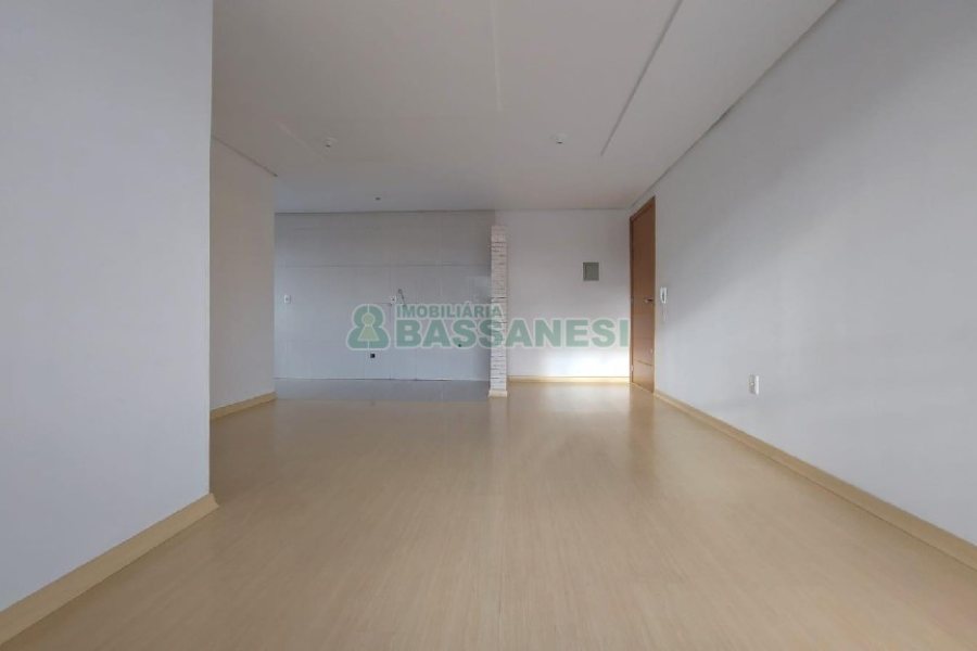 Apartamento com 63m², 2 dormitórios, 2 vagas, no bairro Presidente Vargas em Caxias do Sul para Comprar