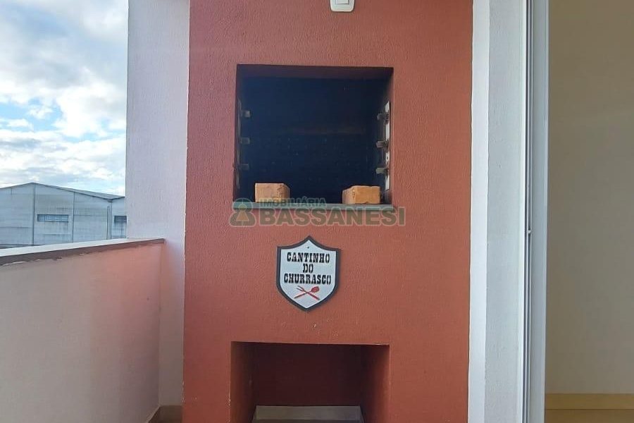 Apartamento com 63m², 2 dormitórios, 2 vagas, no bairro Presidente Vargas em Caxias do Sul para Comprar