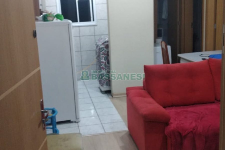 Apartamento com 43m², 2 dormitórios, no bairro Nossa Senhora das Graças em Caxias do Sul para Comprar