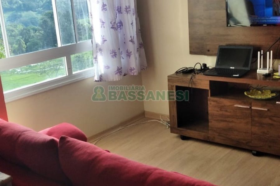 Apartamento com 43m², 2 dormitórios, no bairro Nossa Senhora das Graças em Caxias do Sul para Comprar