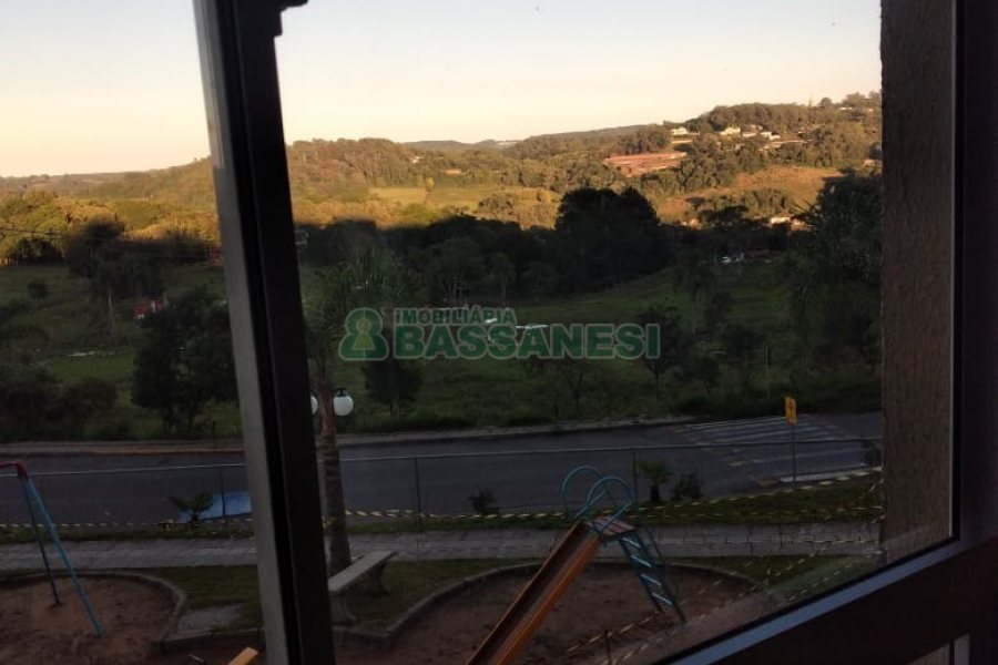 Apartamento com 43m², 2 dormitórios, no bairro Nossa Senhora das Graças em Caxias do Sul para Comprar