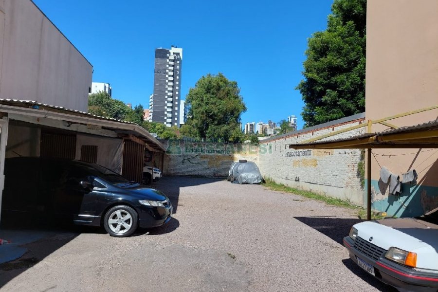 Terreno, no bairro Pio X em Caxias do Sul para Comprar