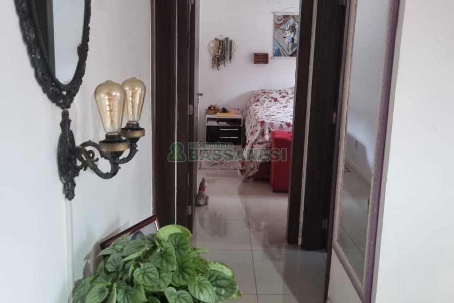 Apartamento com 64m², 2 dormitórios, 1 vaga, no bairro Esplanada em Caxias do Sul para Comprar