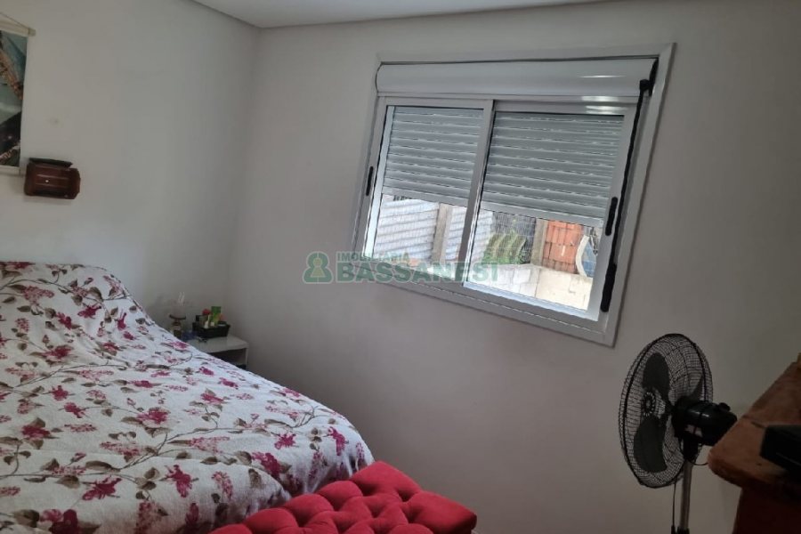 Apartamento com 64m², 2 dormitórios, 1 vaga, no bairro Esplanada em Caxias do Sul para Comprar