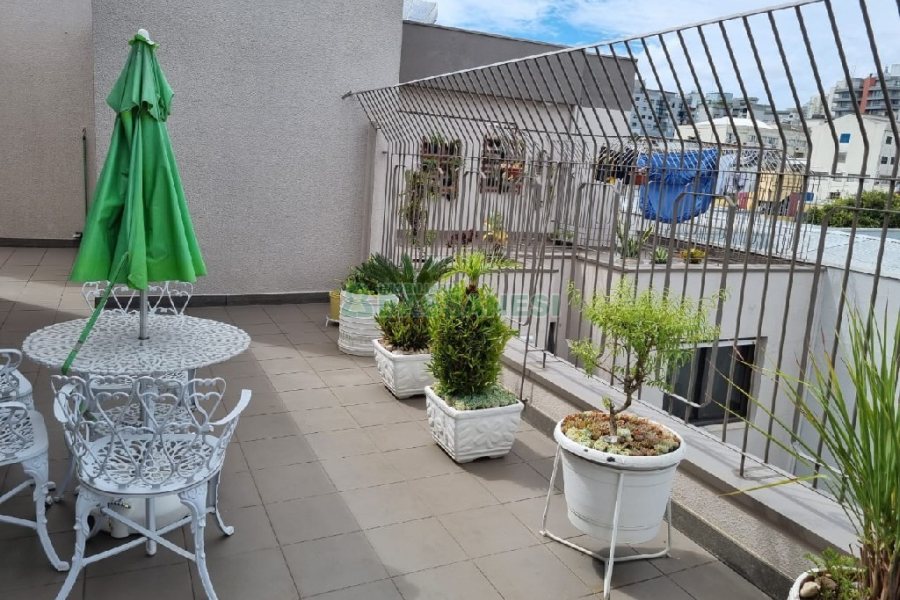 Apartamento com 193m², 3 dormitórios, 2 vagas, no bairro Pio X em Caxias do Sul para Comprar