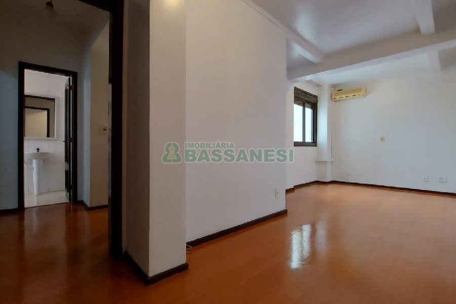 Apartamento com 127m², 2 dormitórios, no bairro Centro em Caxias do Sul para Comprar