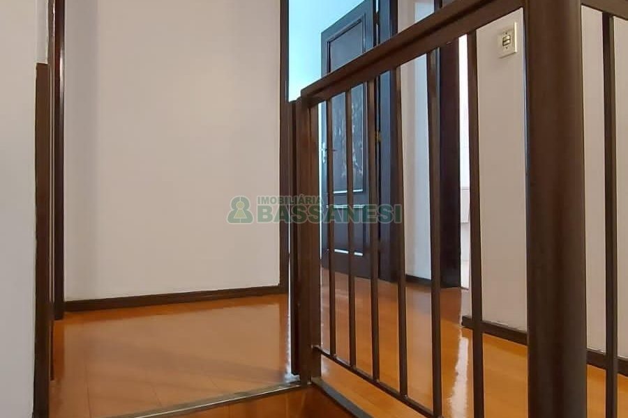 Apartamento com 127m², 2 dormitórios, no bairro Centro em Caxias do Sul para Comprar