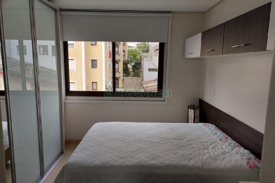 Apto Mobiliado com 50m², 1 dormitório, no bairro Centro em Caxias do Sul para Alugar