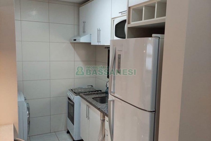 Apto Mobiliado com 50m², 1 dormitório, no bairro Centro em Caxias do Sul para Alugar