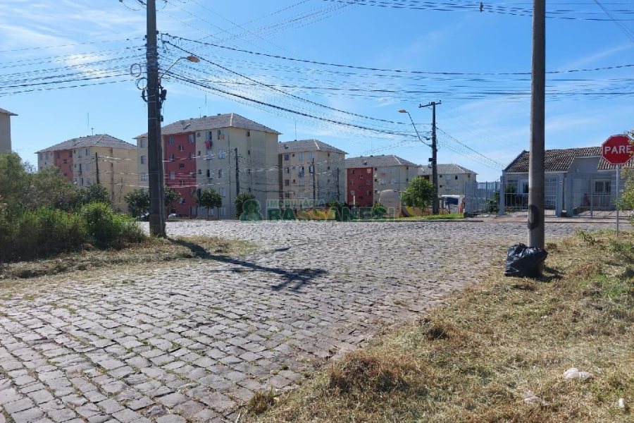 Terreno com 1500m², no bairro Nossa Senhora das Graças em Caxias do Sul para Alugar