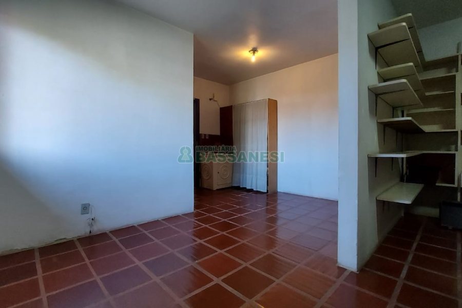 Casa com 265m², 4 dormitórios, 2 vagas, no bairro Desvio Rizzo em Caxias do Sul para Comprar