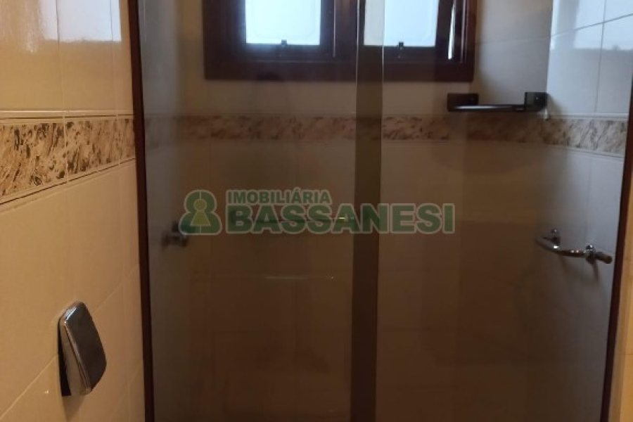 Apartamento com 88m², 1 dormitório, 1 vaga, no bairro Cristo Redentor em Caxias do Sul para Comprar