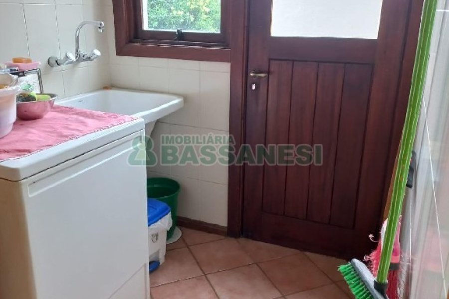 Apartamento com 88m², 1 dormitório, 1 vaga, no bairro Cristo Redentor em Caxias do Sul para Comprar