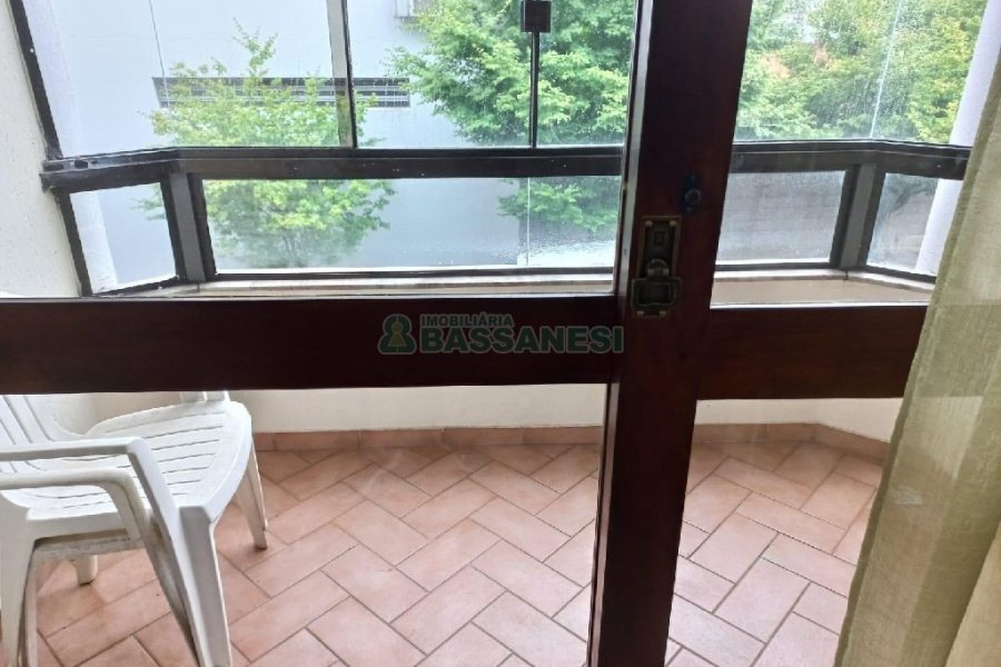 Apartamento com 88m², 1 dormitório, 1 vaga, no bairro Cristo Redentor em Caxias do Sul para Comprar