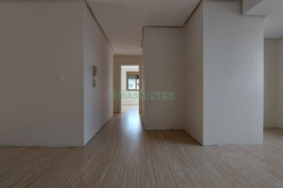 Apto/Cobertura com 248m², 3 dormitórios, 1 vaga, no bairro Sanvitto em Caxias do Sul para Comprar