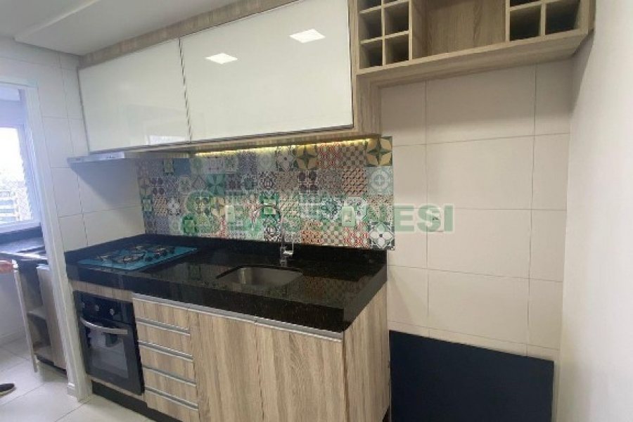 Apto Mobiliado com 63m², 2 dormitórios, 2 vagas, no bairro Panazzolo em Caxias do Sul para Alugar