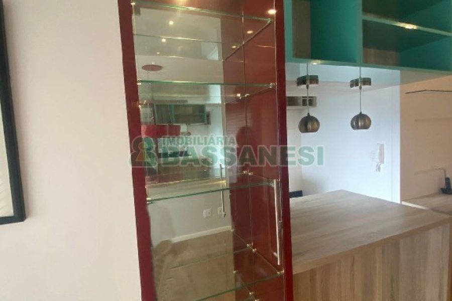 Apto Mobiliado com 63m², 2 dormitórios, 2 vagas, no bairro Panazzolo em Caxias do Sul para Alugar